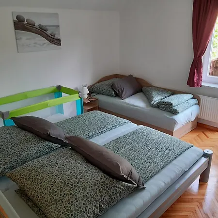 Apartament Field Flower *