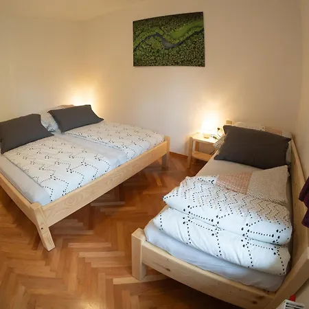 Apartament Field Flower *